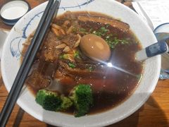 牛肉筋腩面-囿面传统制面馆(中央路店)