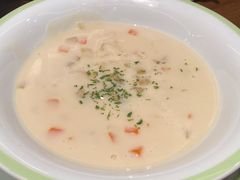 奶油海鲜浓汤-萨莉亚意式餐厅(杭州西溪龙湖天街店)