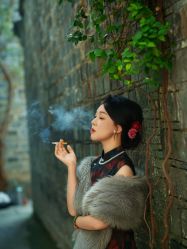 -城南旧影 旗袍全家福摄影写真体验馆
