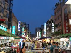 -六合夜市