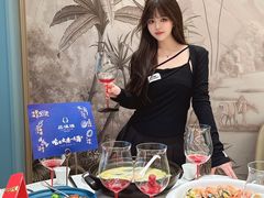 -品海楼·大连海胆锅贴馆(东港店)