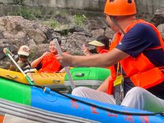 -安吉龙王山峡谷漂流