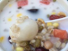 -海口骑楼小吃街