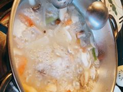 -老石黑山羊毛驴肉火锅(金凯广场店)