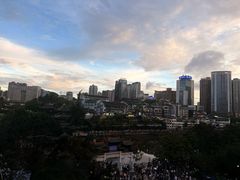 -包整·丝娃娃(甲秀楼景观店)