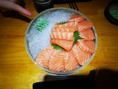 三文鱼刺身-东岸料理·寿司·刺身