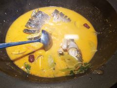 -咕嘟草帽鱼·牛奶一样的鲜鱼汤(包河万达广场创始店)