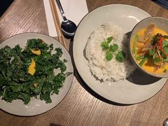 芒果羽衣甘蓝坚果色拉-Wagas沃歌斯(大学路店)