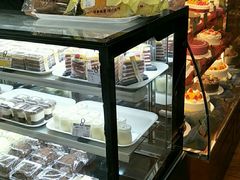 面包甜点陈列柜-新侨三宝乐面包店(崇文门店)