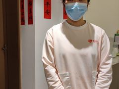 -上海雏渐肥月嫂