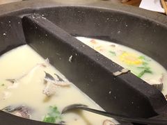 -咕嘟草帽鱼·牛奶一样的鲜鱼汤(包河万达广场创始店)