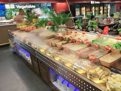 -四囍码头海鲜烧烤自助火锅(外滩南京东路悦荟广场店)