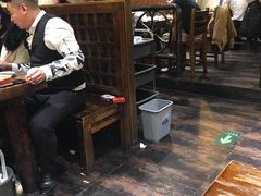 大堂-小俩口烧烤东北菜(双井店)