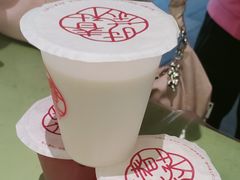 -瑞虹新天地月亮湾