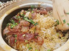 腊味煲仔饭-椰子营·椰子鸡火锅(万象里店)