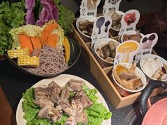 -菌自由丨野生菌火锅特色庭院餐厅(丽江古城店)