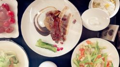 -爱陪伴尊享月子中心(国际店)