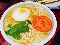 -95号酱骨·一块豆腐(展春园西路店)