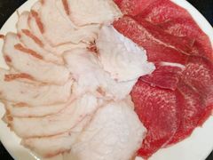 -周老三跷脚牛肉·全牛火锅(非遗传承店)