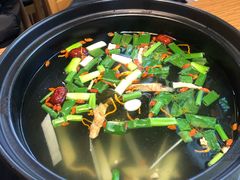 -陆记牛庄·碳锅龙虾烧烤(爱上花园店)