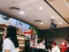 -肯德基(叠彩店)