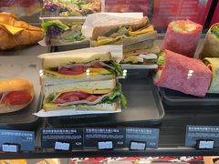 -星巴克(深圳宝安泰华店)