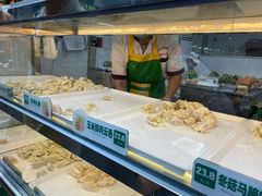 面包甜点陈列柜-袁记云饺(蛇口店)