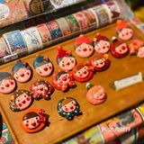 眼睛… 我是一個喜歡收藏 眼睛裝飾品的愛好者！