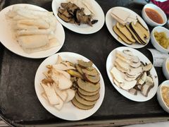 -天宜隆蘑菇宴火锅(石景山旗舰店)
