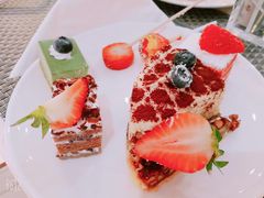 -亿民平安国际大酒店西餐厅(彩田北路店)