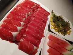 -海底捞火锅鲜切牛肉主题店(长寿路店)