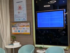 -维乐口腔(美维云门诊陆家嘴店)