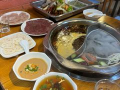 -成都玉林串串香火锅(三八店)
