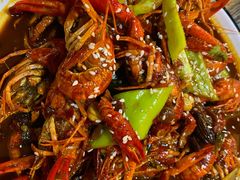 主厨秘制龙虾-虾弄弄海派小龙虾·牛羊蝎子火锅