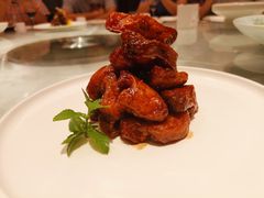 -品悦酒店(三林古镇店)