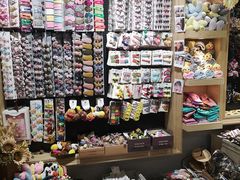 -泰康仰忠精品批发城