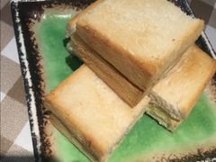 -新大咀港式茶餐厅(宝山万达店)