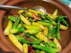 啫啫芥兰煲-香港龙凤楼(巨鹿路洋房店)