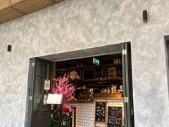 门面-Common Table · Brunch & Coffee