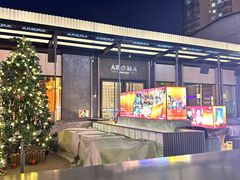 -洛缦音乐餐厅(工业展览馆万象城店)