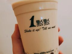 燕麦黑糖乌龙奶-1点点(芦潮港店)