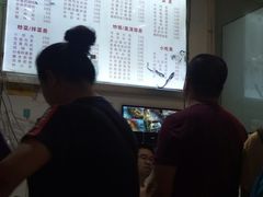 -青石桥老瓦房肥肠粉总店(青石桥总店)