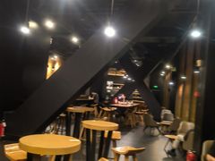 -星巴克臻选(宁波世纪东方广场店)