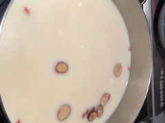 -尚尚仙·酸汤猪手·猪肚鸡火锅(华联万柳购物中心店)