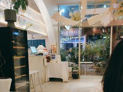 -春树下·树屋花房西餐厅(罍街AS1980店)