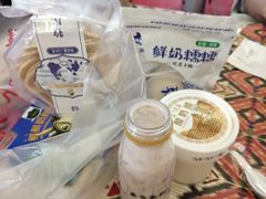 -正飞鲜奶(吐鲁番路店)