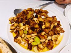 宫保鸡丁-眉州东坡(上海中心店)
