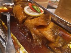 铁板锡纸鲈鱼-高第街56号港式餐厅(山大路店)