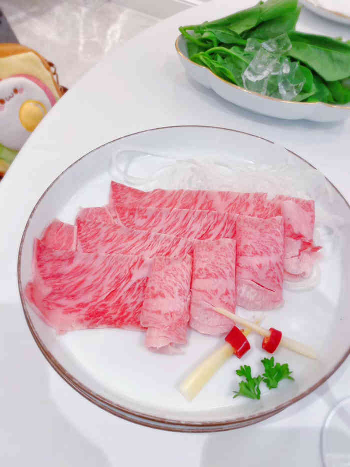 香山湖百宴楼(浦珠北路店)-"离家比较近,开车的话门口就是停车位,很方