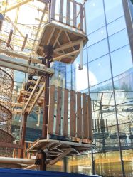 -PIPIKINGDOM皮皮王国欢乐号(欢乐海岸购物中心店)